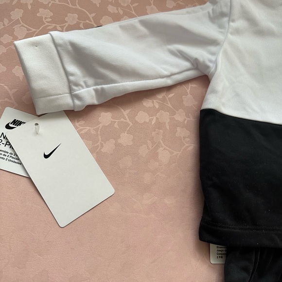 🆕Nike Baby Boy Dri Fit Full Zip Jacket/Jogger Pants Set - Picture 12 of 15